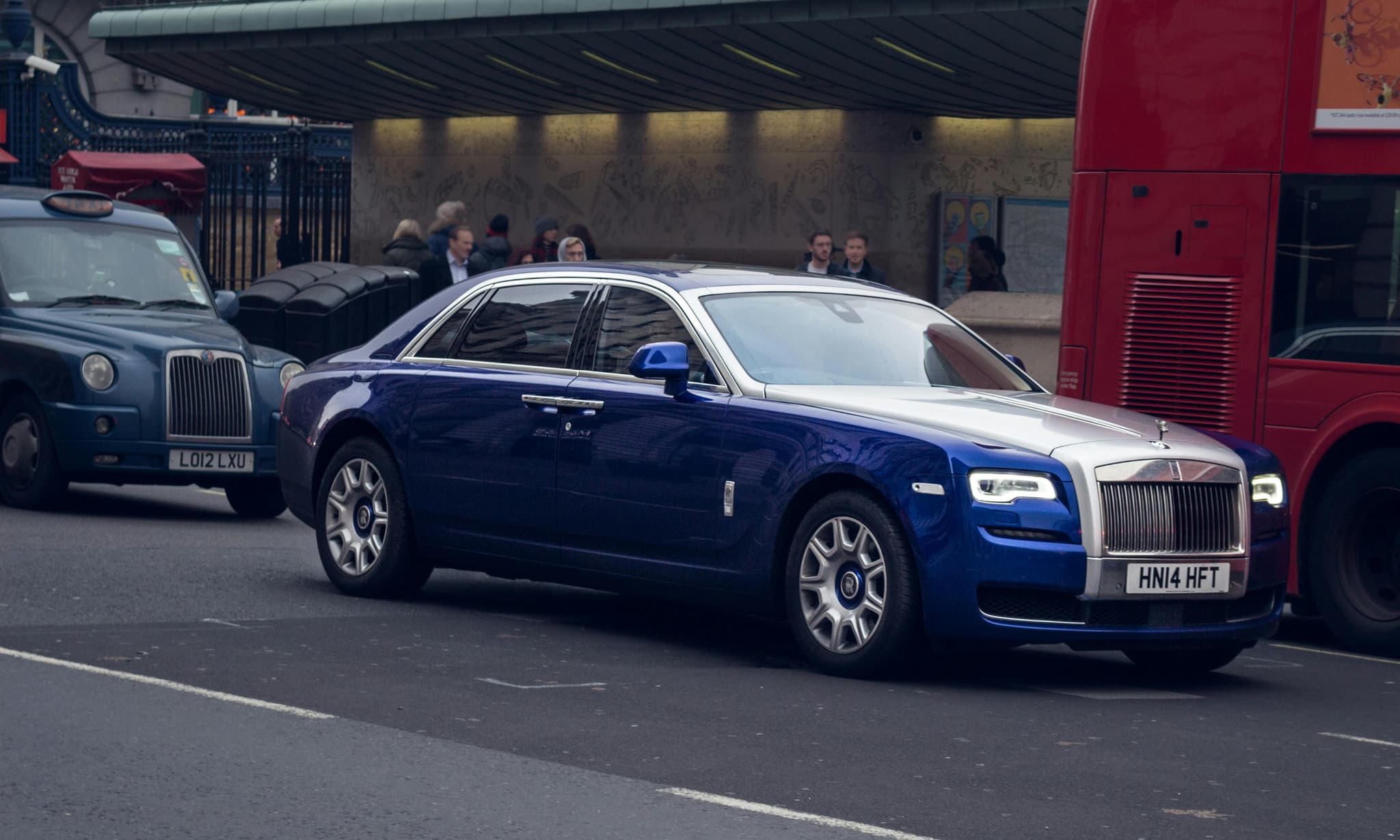 Wine tour limo packages vs. Standard Tours: What to Know