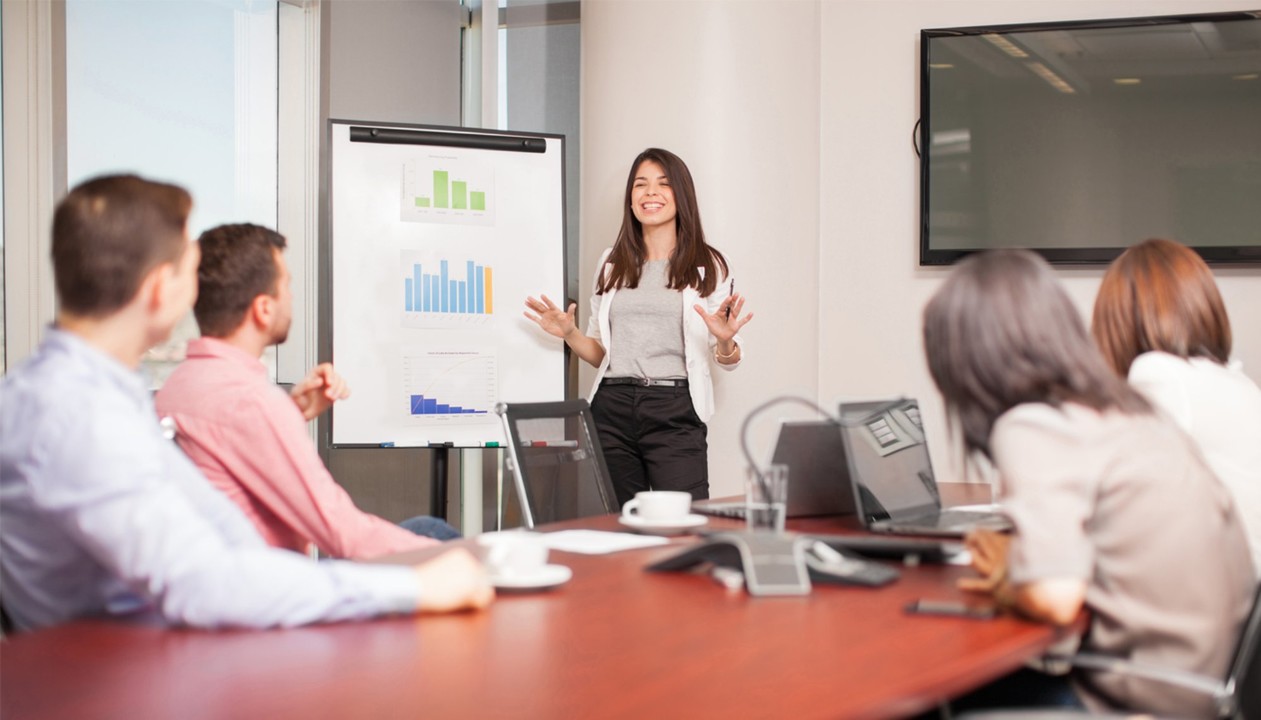 CRM Integration Social Media Marketing Guide 2026
