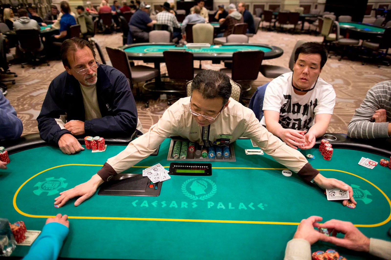 Bermain Slot Dana Mudah Tanpa Potongan di okeplay777