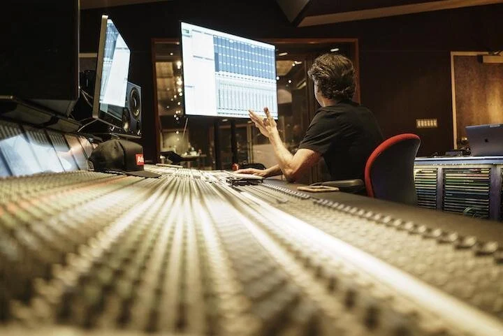 Online Audio Mastering That Brings Tracks to Life