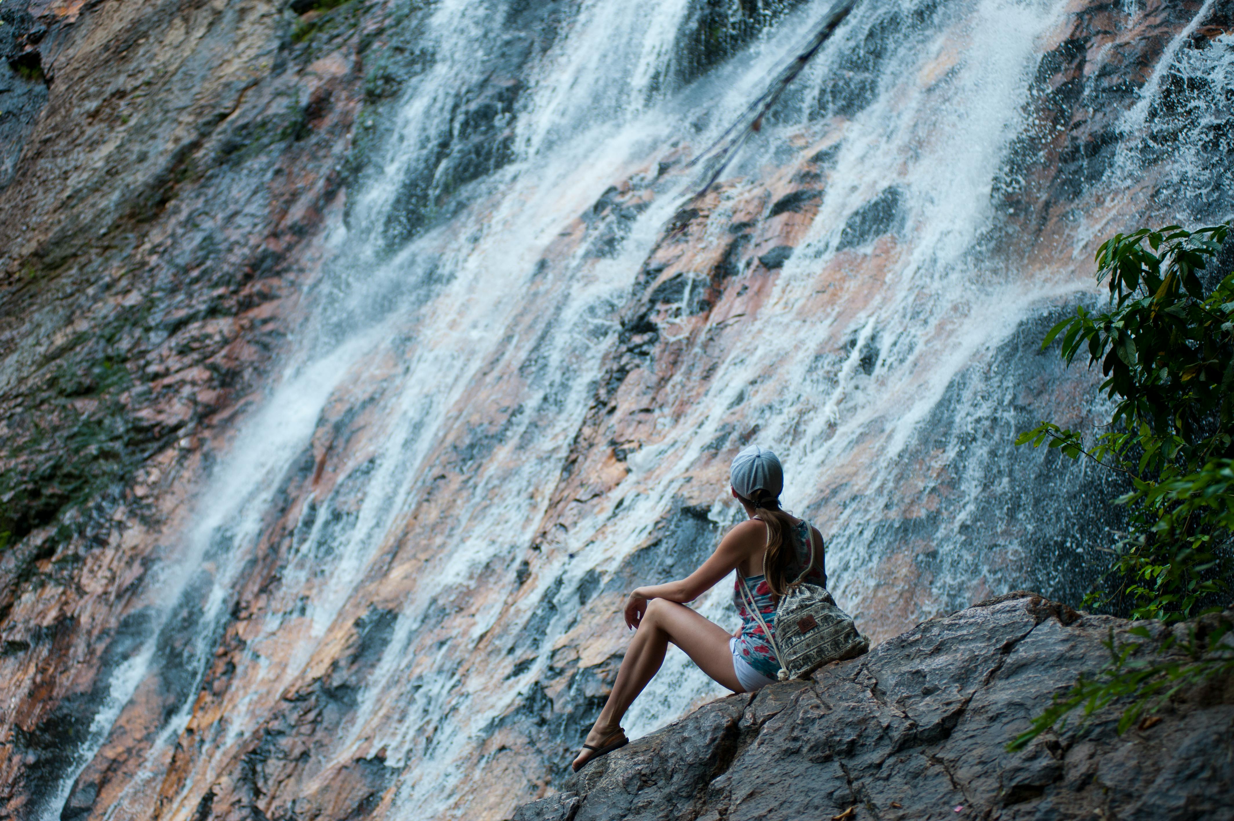 Columbia Gorge Visitor Tips: Shuttles, Stops, and Scenic Highlights