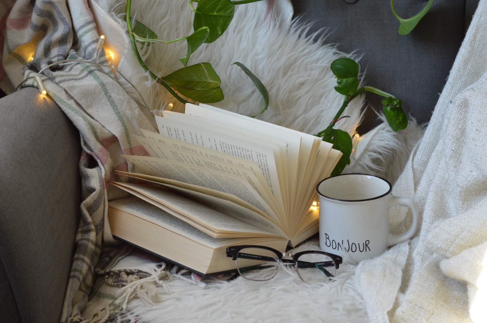 Stephanie Colbert’s Fire Demon: A Spellbinding Fantasy Adventure