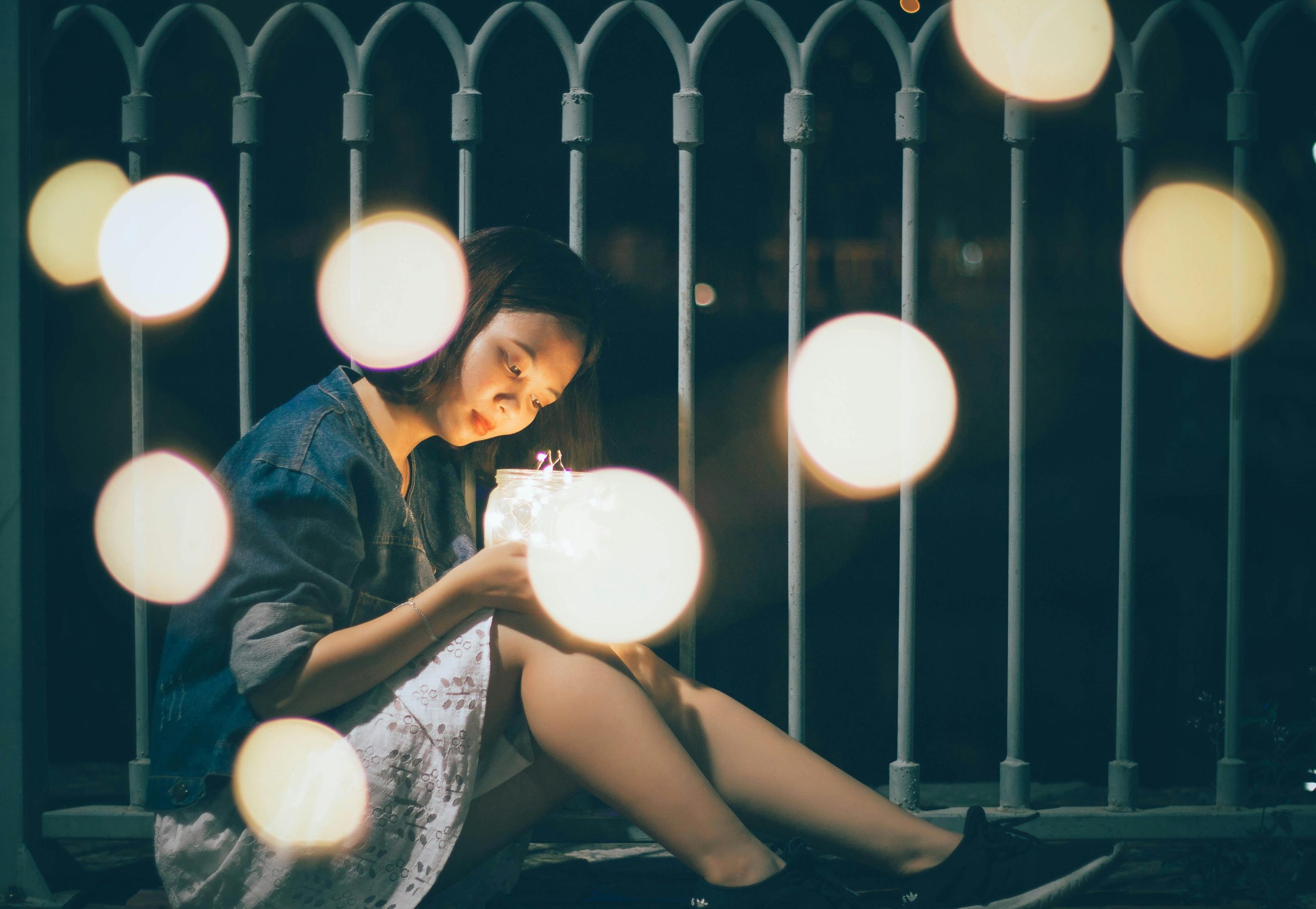 How an Elegant LED Mirror Can Transform Your Bathroom